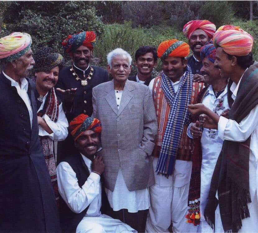 Komal Kothari with Manganiar Musician in Los Angles